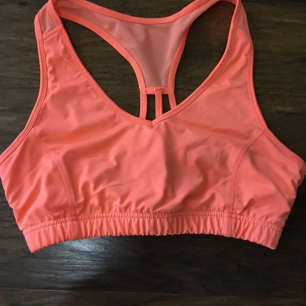 Sports bra